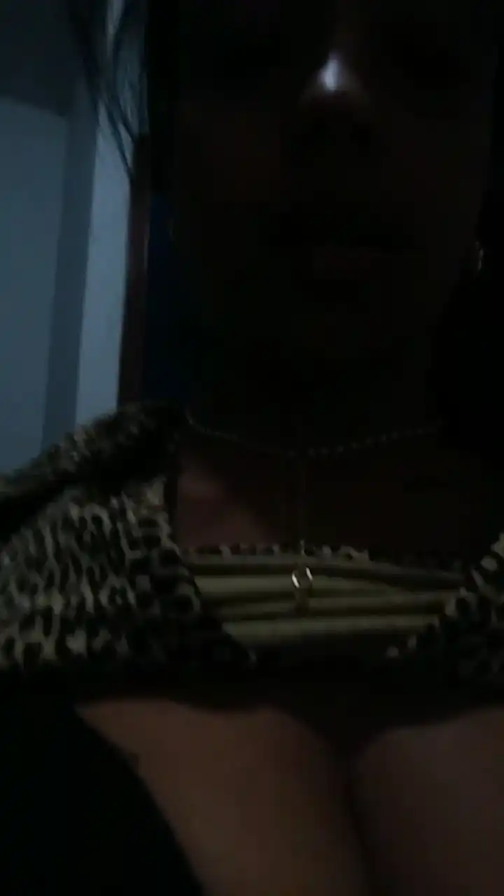Lanabianutti – [Cam4] Homemade Pretty Cam Model Tru Private – 2025-10-21 12:18:36