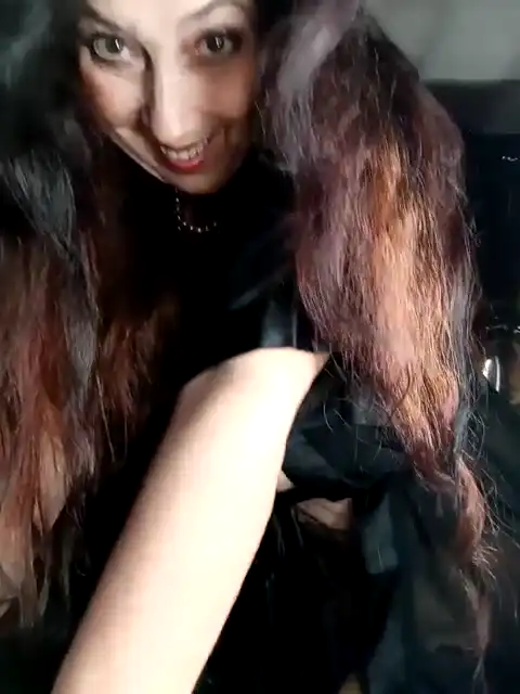 Gypsyesmeralda – [Stripchat] Shaved Nice Boobs Pvt – 2026-01-22 19:33:15