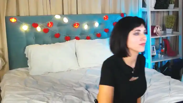 Heidye – [Streamate] Sweet Girl Gets Lucky Private Video – 2026-04-14 02:55:54