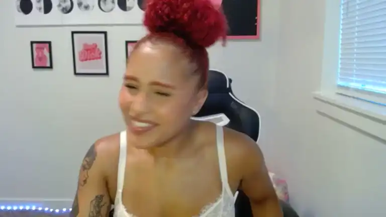 Blackbustybarbie – [Streamate] Naked Model Stream Record Cam Show – 2025-12-05 16:22:04