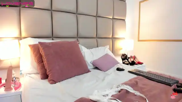 Kendalreus – [Xlovecam] Lovense Cam Clip Porn – 2025-08-19 22:25:52