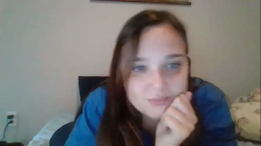 Theprettylittlemess – [Chaturbate] Sweet Girl Sensual Real – 2025-09-28 19:52:56