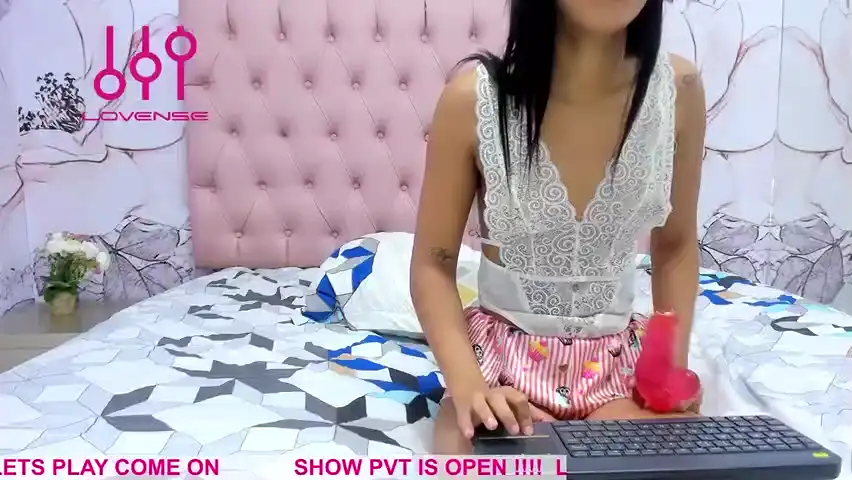 Kristy_69 – [Amateur.tv] Art Fingering Loves To Masturbated – 2025-09-09 17:42:18