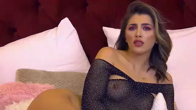 July-paulsen – [Flirt4free] Webcam Goddes Caught On Webcam Dick – 2025-12-03 16:57:04