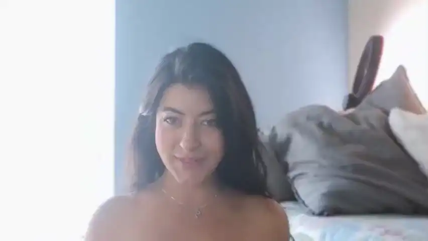Luzyann – [Amateur.tv] Multi Goal Show Sexcam Fisting Pussy – 2026-01-12 06:38:18