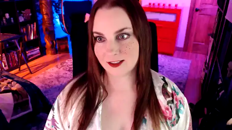 Amberlily – [Streamate] Nice Erotic Fun – 2025-10-28 06:00:00