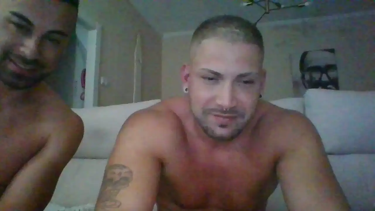 Couplelord – [Cam4] Cam Video Hidden Show Lovely – 2025-10-30 01:44:11
