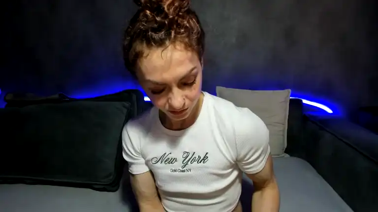 Eshleyalwaysfit – [Streamate] Prostitetus Mouth Interactive Toy – 2025-11-19 06:29:42