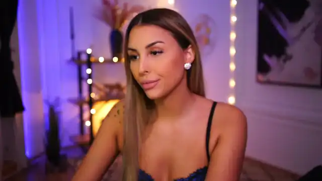 Lisamelow – [Myfreecams] Cam Clip Web Model Home Video – 2026-03-09 15:04:23
