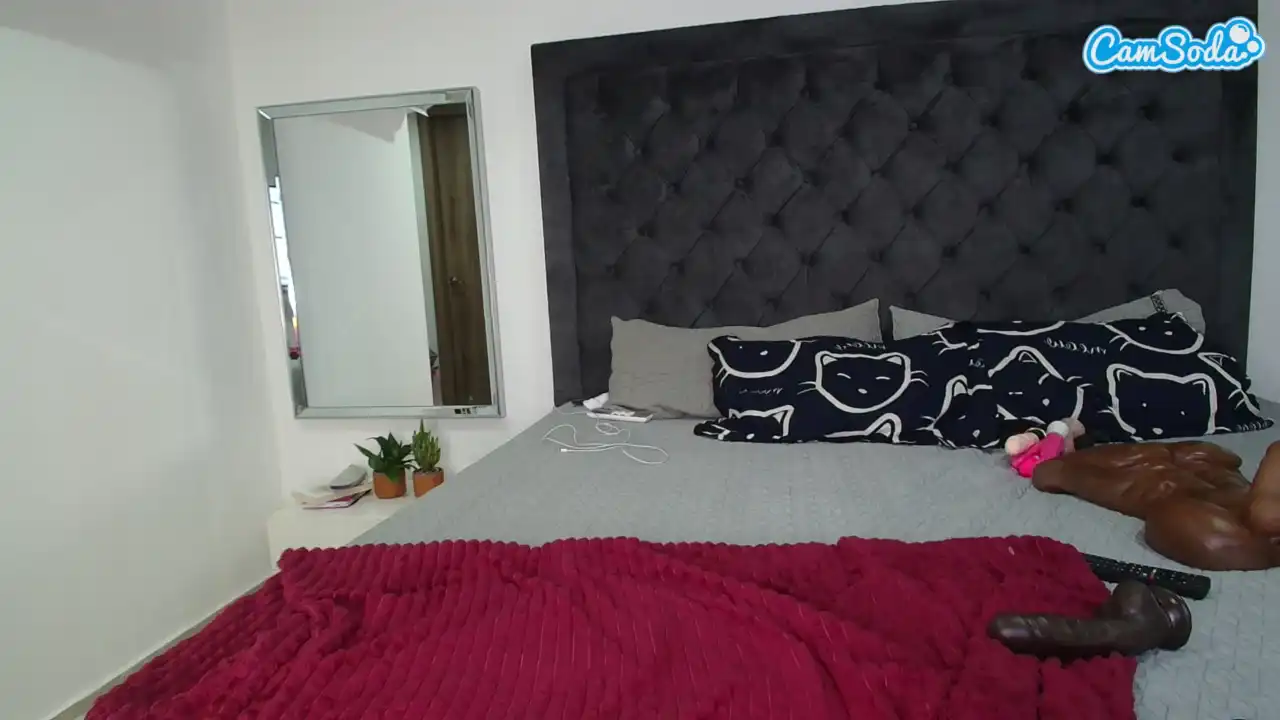 Mishellxy – [Camsoda] Hot Camgirl Busty – 2025-08-31 04:14:49