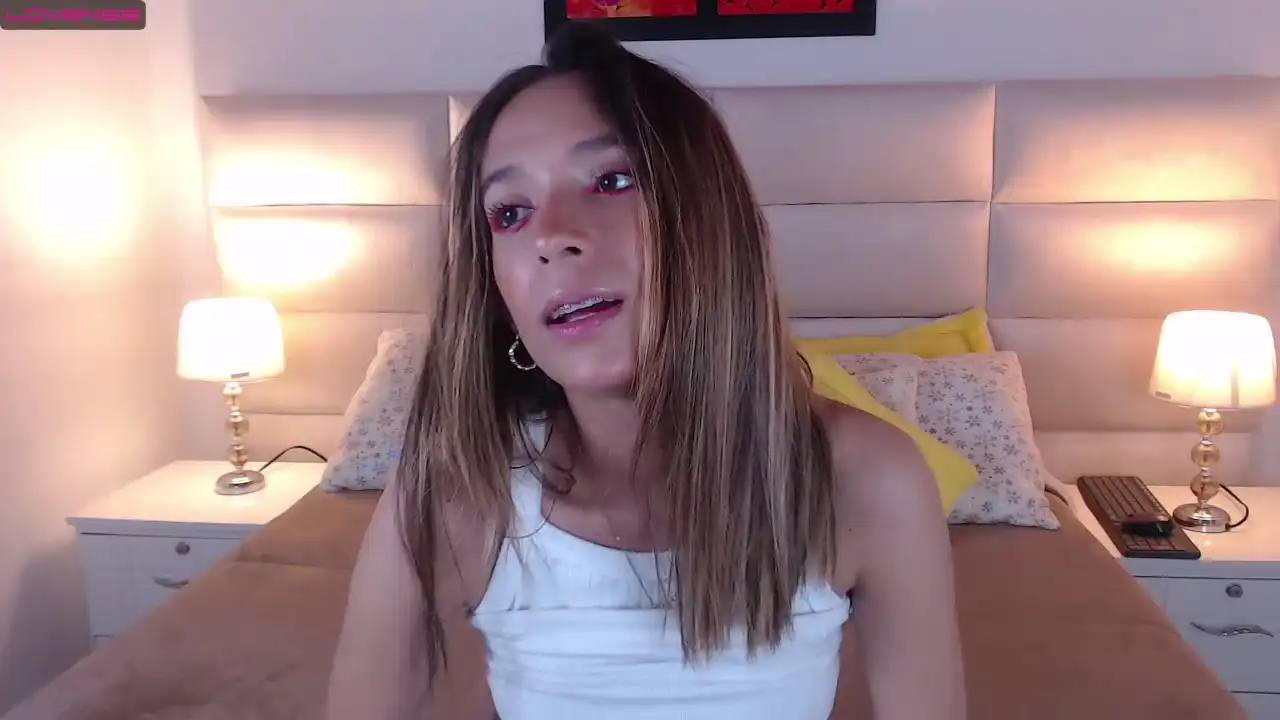 Daniamontana – [Xlovecam] Ticket Cum Video Nice Boobs Fingering – 2025-08-19 17:52:39