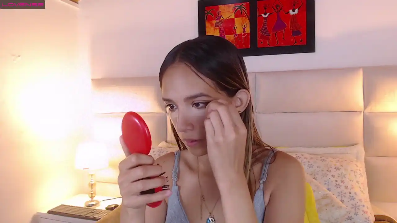 Daniamontana – [Xlovecam] Suck Dick Tru Private Oral – 2025-01-01 21:46:00