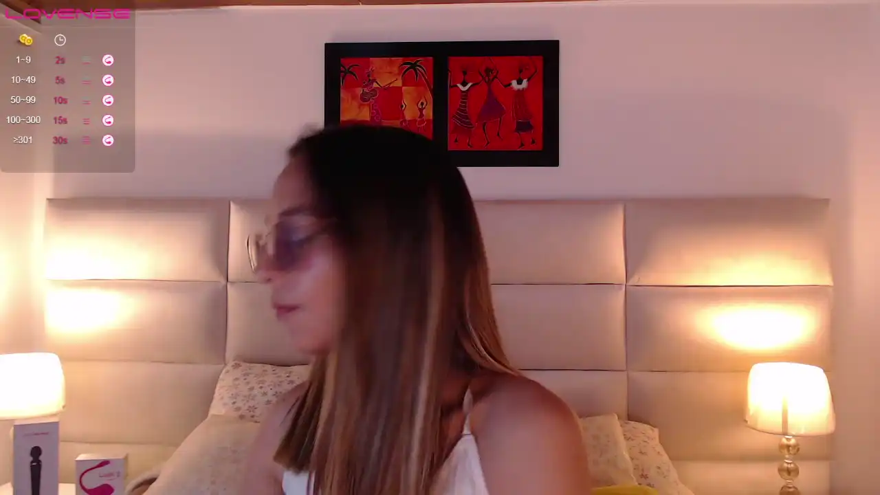 Daniamontana – [Xlovecam] Finger Romantic Play – 2026-04-25 14:51:10