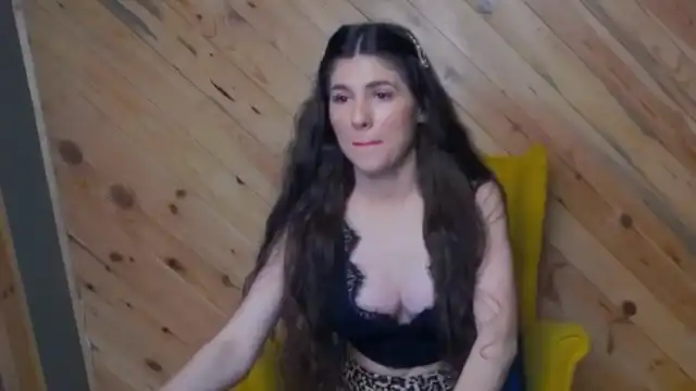 Kimbarbie – [Myfreecams] Masturbate Doggy Oral – 2025-10-14 13:45:17