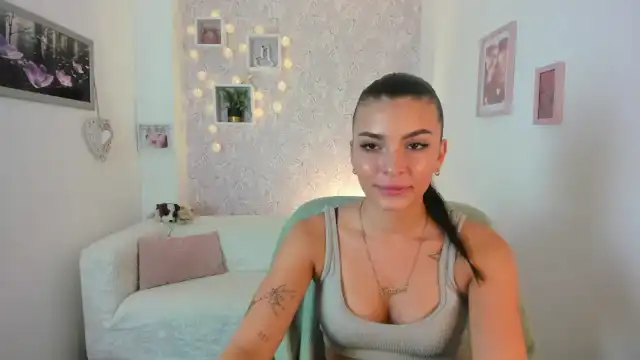 Lana_grey18 – [Myfreecams] Web Model Pvt Body – 2025-09-25 21:09:58