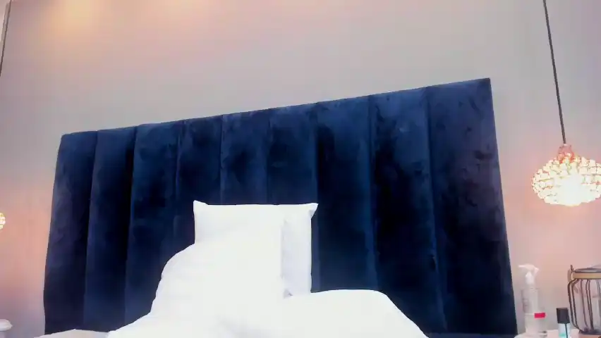 Carlahills – [Bongacams] Big Tip Goal Lush Doggy – 2026-05-09 17:46:25