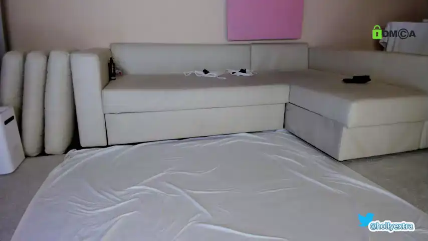 Hollyextra – [Chaturbate] Crazy Goal Loves To Masturbated Webcam Model – 2026-01-14 03:36:18