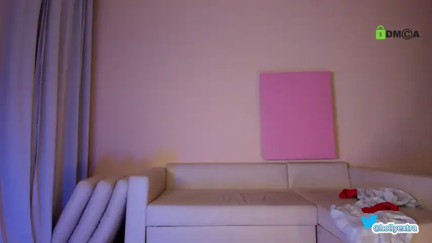 Hollyextra – [Chaturbate] Hot Babe Strips Shaved Summing – 2026-01-15 03:02:58