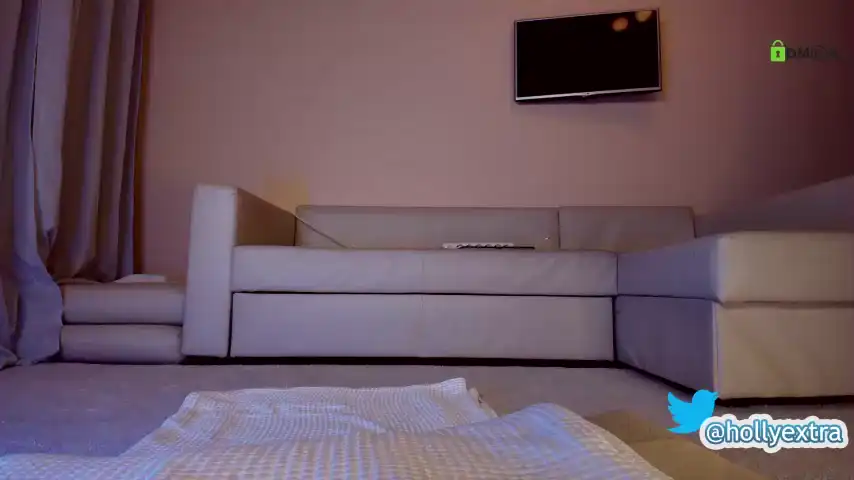 Hollyextra – [Chaturbate] Prostitetus Erotic Twerking – 2026-02-08 04:06:26