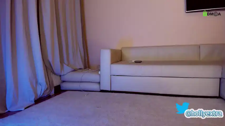 Hollyextra – [Chaturbate] Webcamchat Erotic Beauty – 2025-11-29 03:01:03