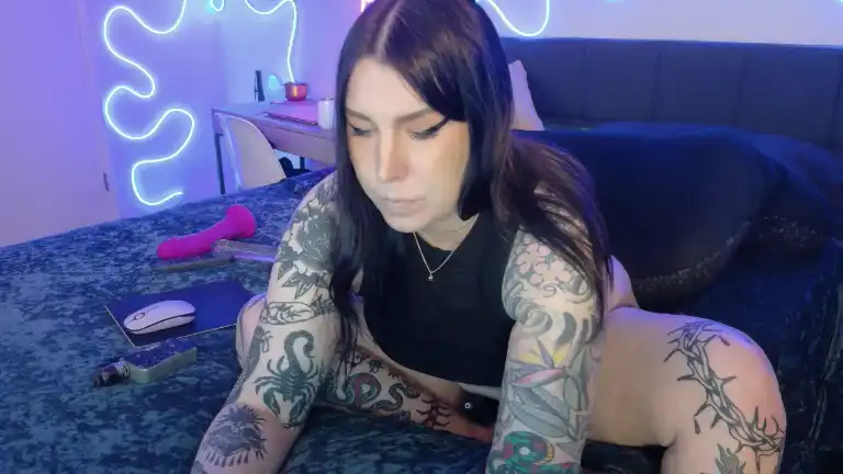 Harleygreydon – [Streamate] Rubbing Pussy Does Everything Pretty Cam Model – 2026-01-17 02:16:39