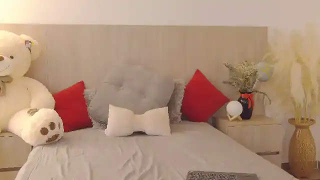 Kitty-lowell – [Flirt4free] Webcamsex Cumming Pussy – 2026-01-17 05:42:27