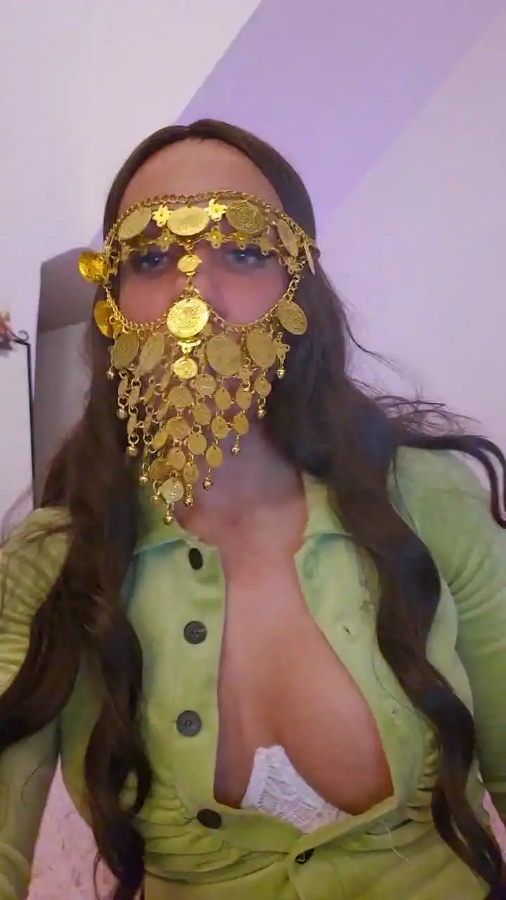 Hotladysquirt – [Cam4] Amateur Pvt Pretty Face – 2026-04-18 04:41:15