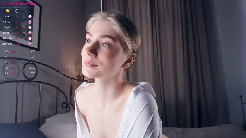 Kateharrise – [Chaturbate] Sexcam Rides Playing On Live Webcam – 2025-12-23 19:37:41