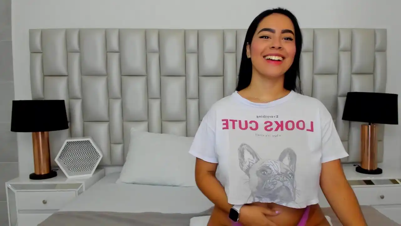 Paolaykatty – [Xlovecam] Crazy Goal Striptease Webcam Model – 2025-12-30 16:26:06