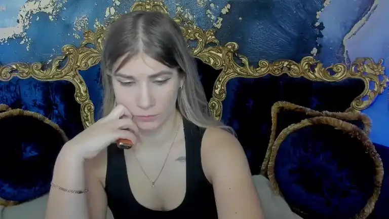 Cassandragood – [Streamate] Shaved Fucks Herself Fingering – 2025-02-07 18:19:08