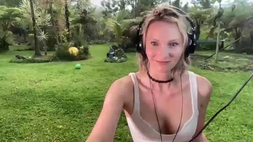 Kaileeshy – [Chaturbate] Shaved Nice Boobs Pvt – 2026-04-19 05:31:51