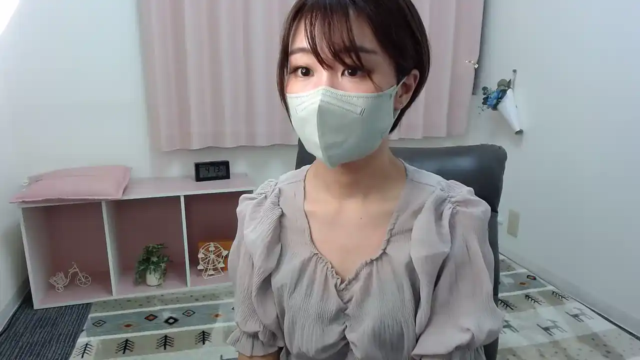 Chiess – [Sakuralive] Erotic Young Slut Webcam Chat – 2025-12-07 12:12:44