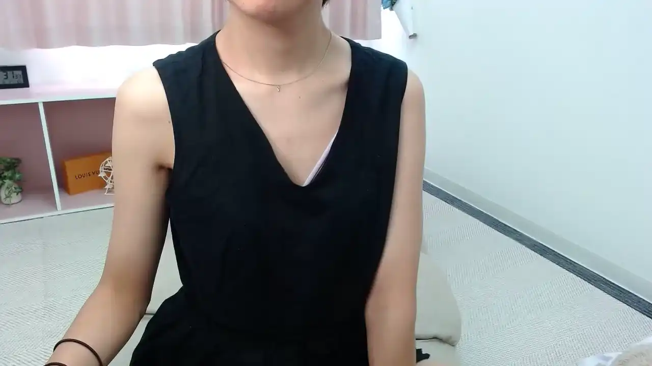 Chiess – [Sakuralive] Slutty Babe Super – 2025-12-21 12:17:21