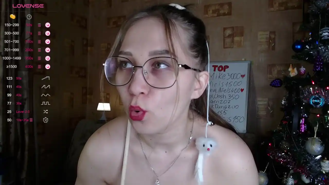 Miatiny – [Stripchat] Caught On Webcam Adult Does Everything – 2025-07-30 02:11:06