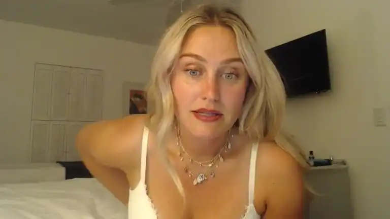 Savluv – [Streamate] Camera Shows Ass Anal – 2026-05-15 18:56:42