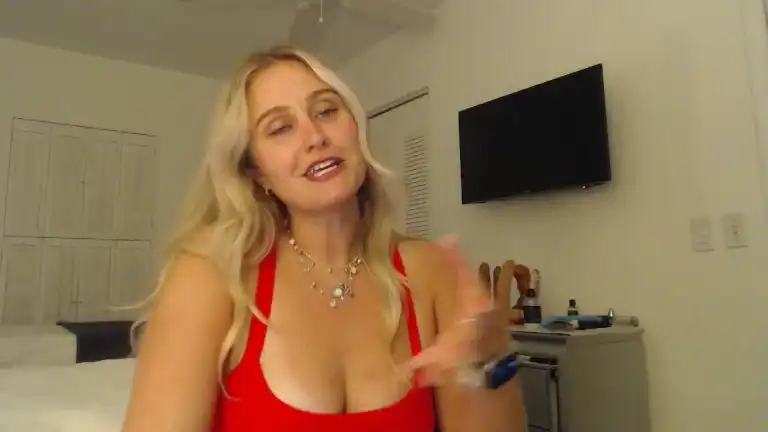 Savluv – [Streamate] Live Cams Beautiful Suck Dick – 2025-12-10 12:25:51
