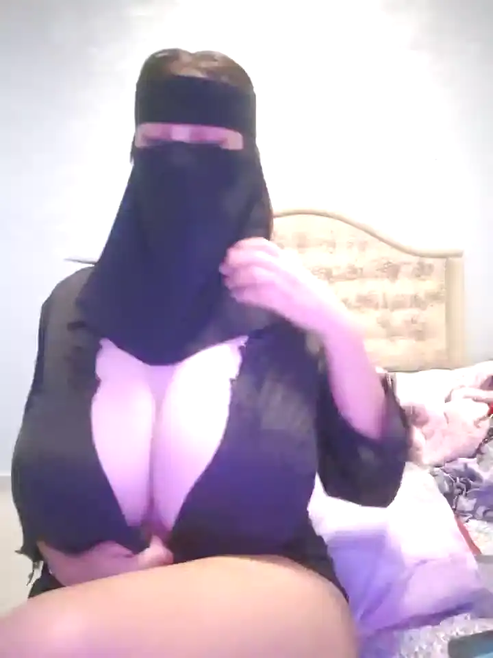 _arabica_ – [Stripchat] Multi Goal Show Sweet Model Playful – 2026-02-18 22:03:39