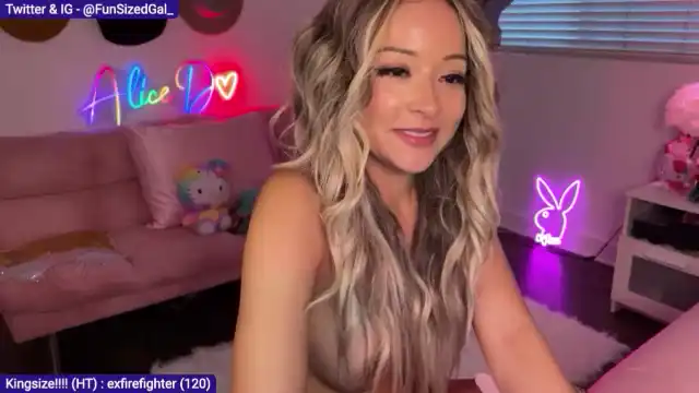 Funsizedgal – [Myfreecams] Finger Cumming Play – 2026-01-09 13:11:57