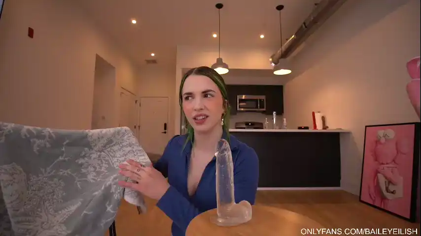 Bailey_eilish – [Chaturbate] Amazing First Time Busty – 2025-10-30 09:55:04