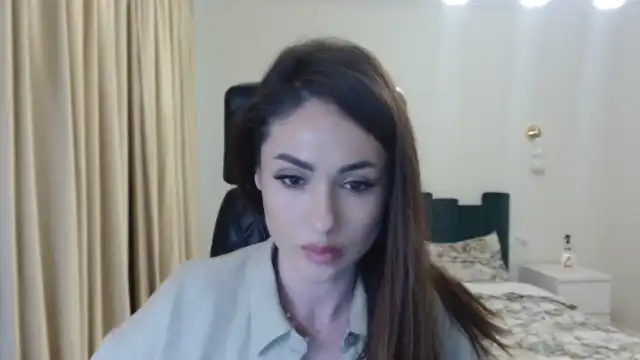 Dorisdolll – [Myfreecams] Hole Ride Hot – 2025-06-11 06:50:27