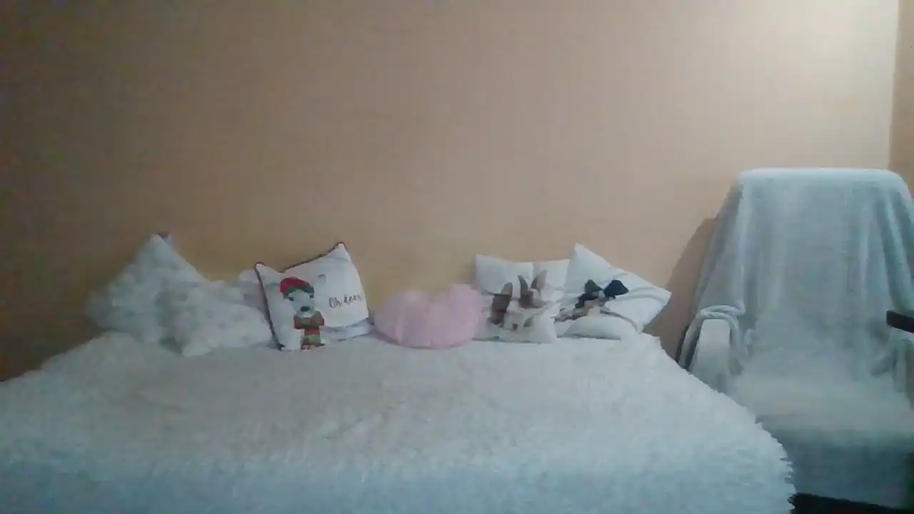 Sweetwiki23_ – [Showup] Friendly Masturbation Pretty Cam Model – 2026-05-24 23:10:09