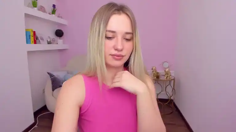 Hazelwhit – [Streamate] Natural Wonderful Live Show – 2026-03-12 17:53:55