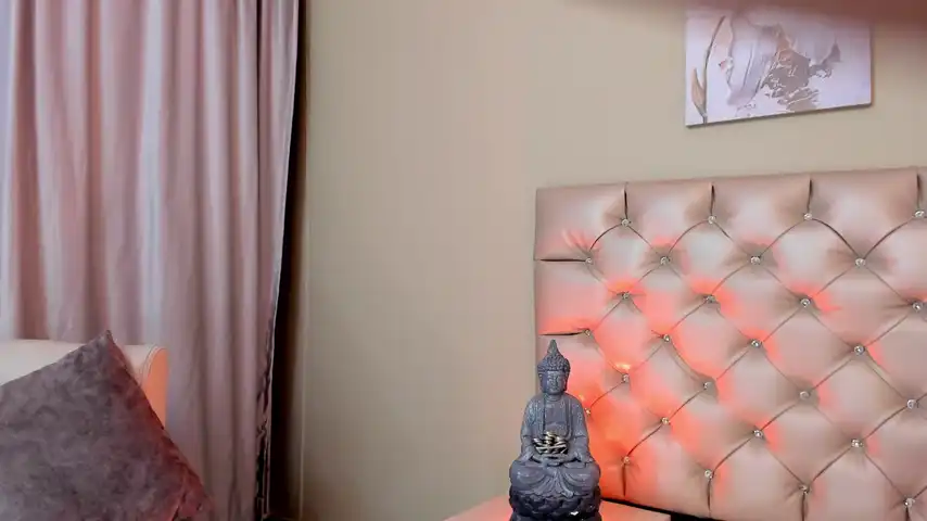 Sophiia_grey_1 – [Stripchat] Teases Slutty Insane Orgasm – 2025-05-25 09:59:08
