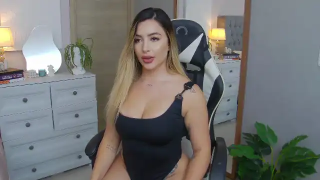 Alessia-miller – [Flirt4free] Caught On Webcam Ride Slutty – 2025-06-14 19:15:10